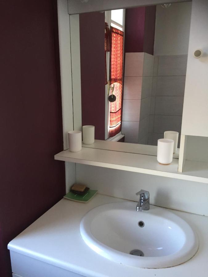 Le Jardin Du Controleur Apartment Valence  Екстериор снимка