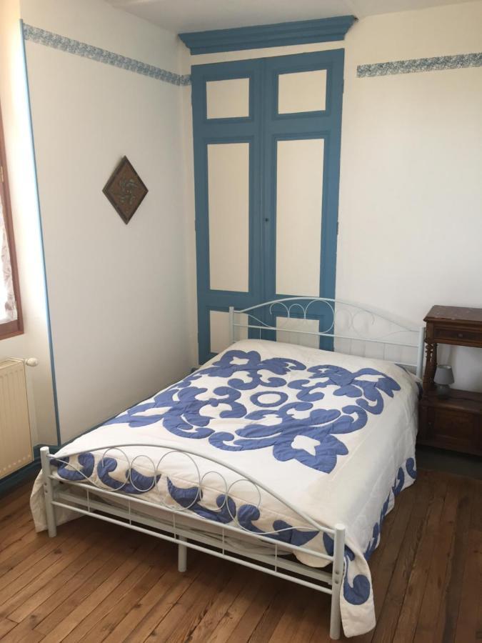 Le Jardin Du Controleur Apartment Valence  Екстериор снимка